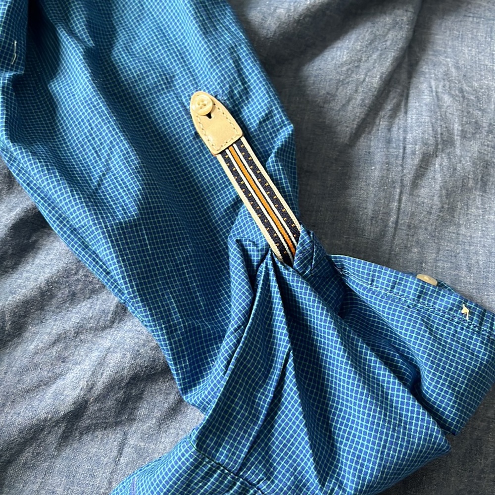 button up - Picture 5 of 6